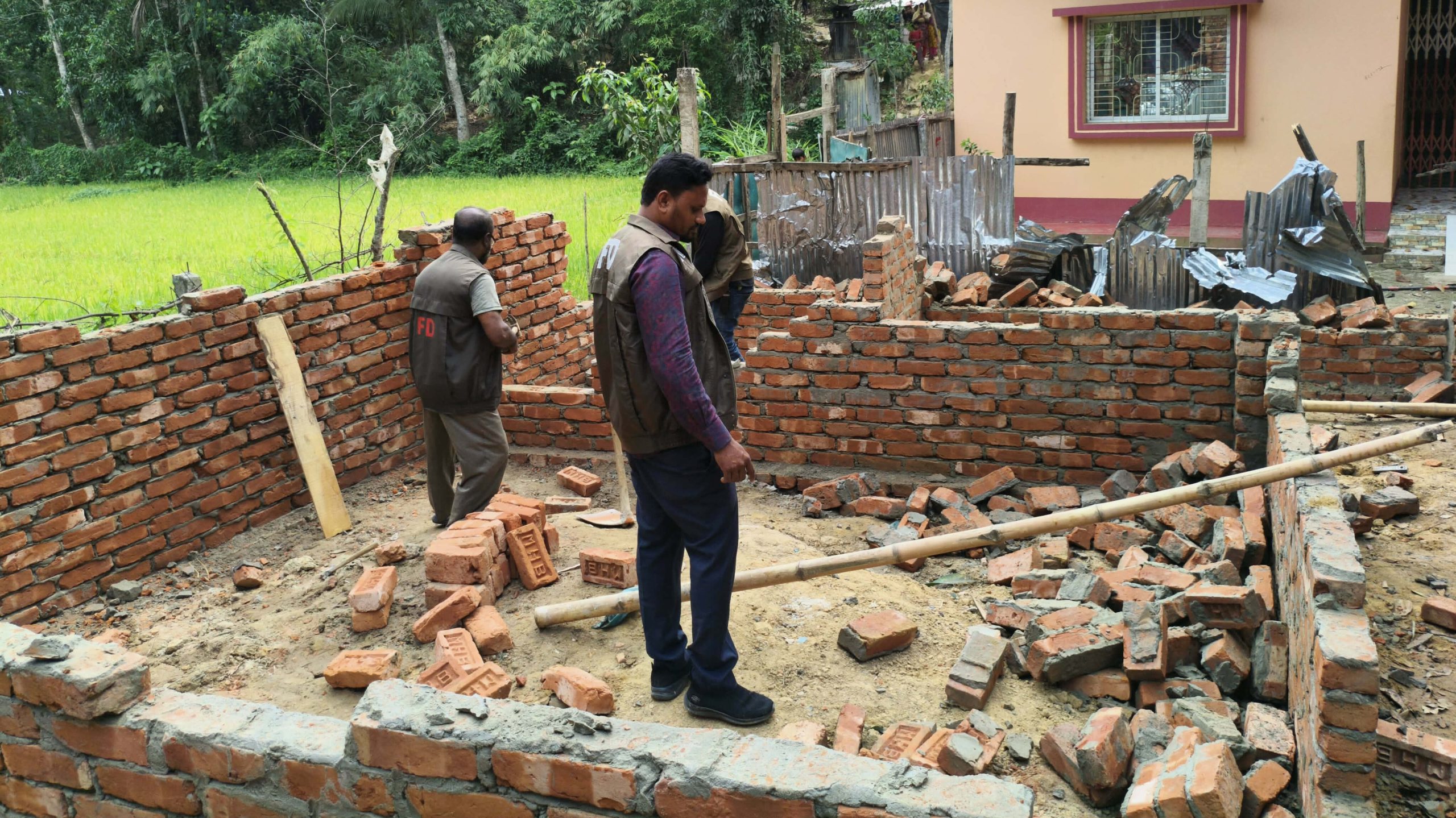 হারবাংয়ে ৩০শতক বনভূমি দখলমুক্ত, অবৈধ স্থাপনা উচ্ছেদ