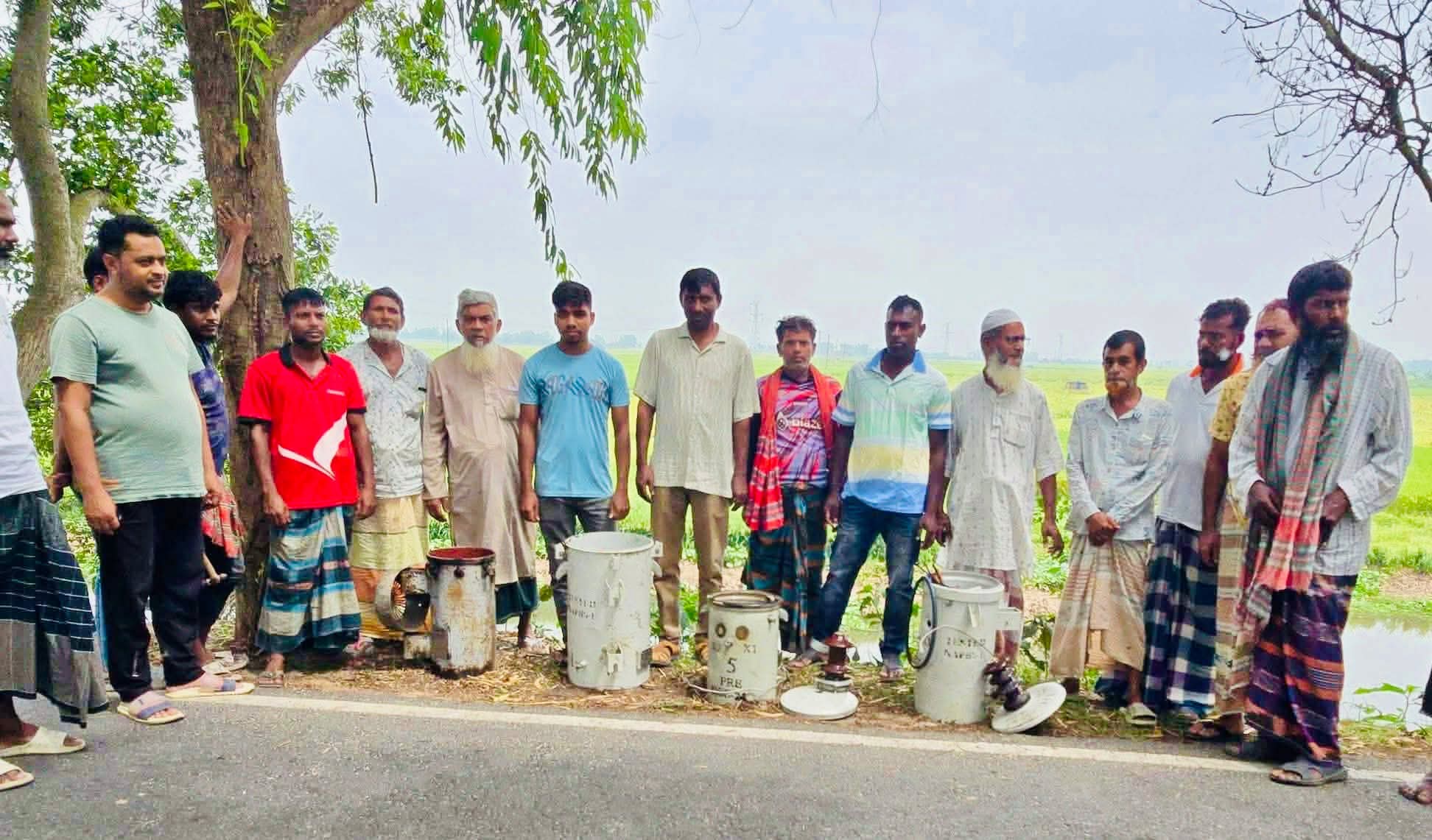 সিংড়ায় এক রাতেই চুরি হলো কৃষকদের ৬টি ট্রান্সফরমার
